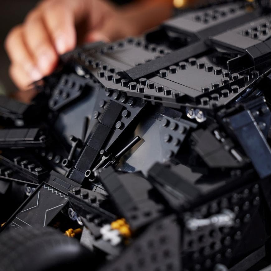 Бэтмобиль «Тумблер» LEGO DC Batman (#76240) — фото 5