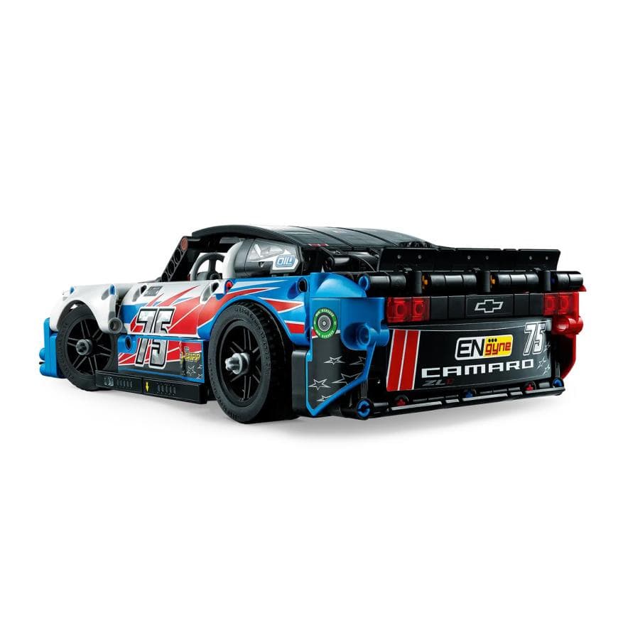 Конструктор — NASCAR: автомобиль Chevrolet Camaro ZL1 нового поколения LEGO Technic (#42153) — фото 3
