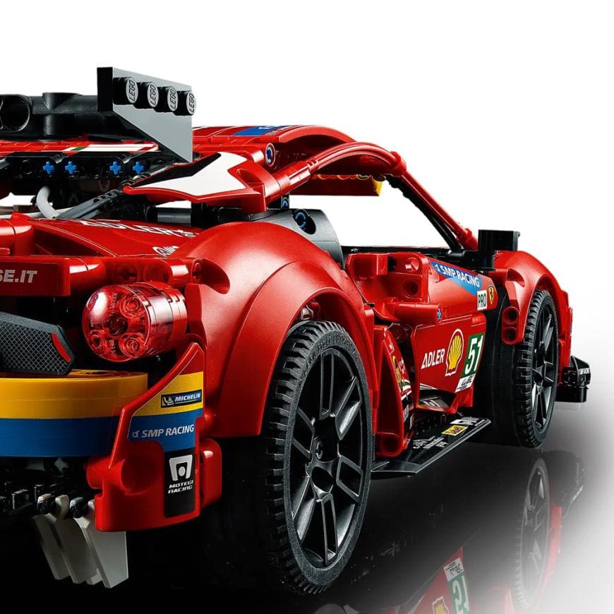 Конструктор — автомобиль Ferrari 488 GT «AF Corse #51» LEGO Technic (#42125) — фото 4