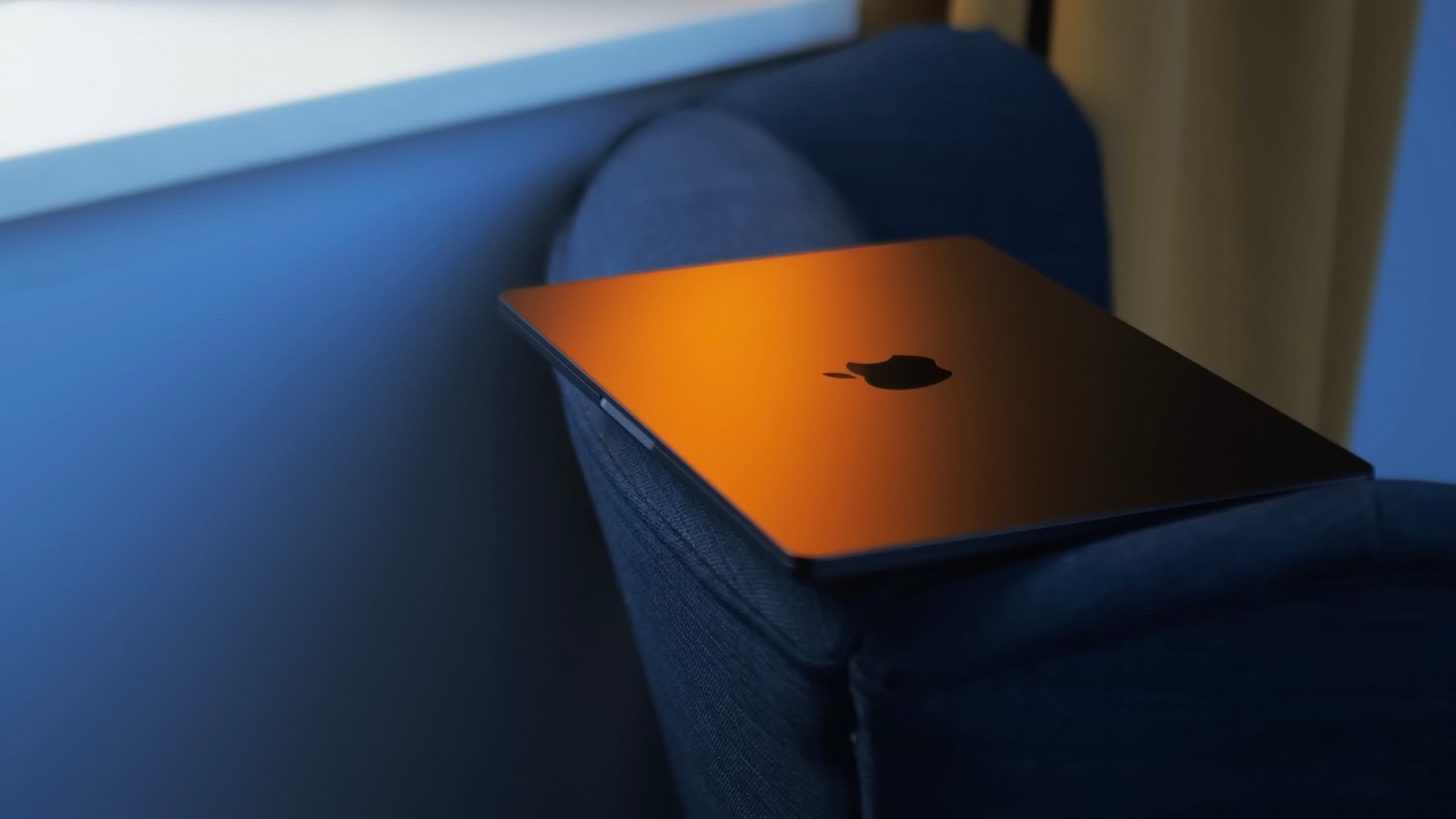 Ноутбук Apple MacBook Air 15" MRYP3 (M3 8-Core, GPU 10-Core, 8GB, 256GB) (Серебристый | Silver) — фото 6