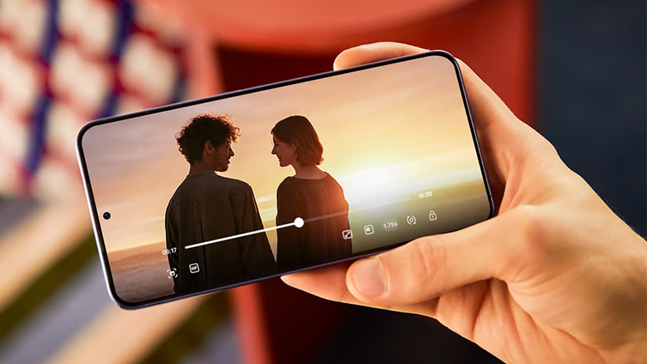 Смартфон Samsung Galaxy S24 8 ГБ | 128 ГБ (Серый | Marble Gray) (Snapdragon) — фото 2