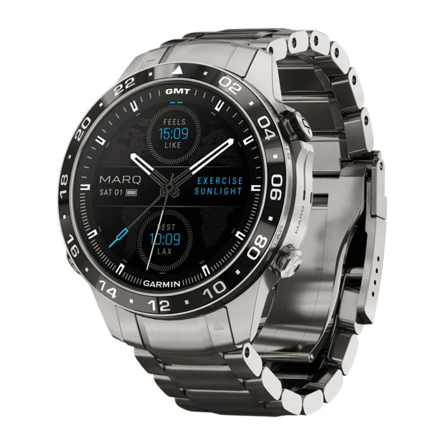 Спортивные часы Garmin MARQ Aviator (Gen 2), титановый блочный браслет, чёрный силиконовый ремешок — фото 4