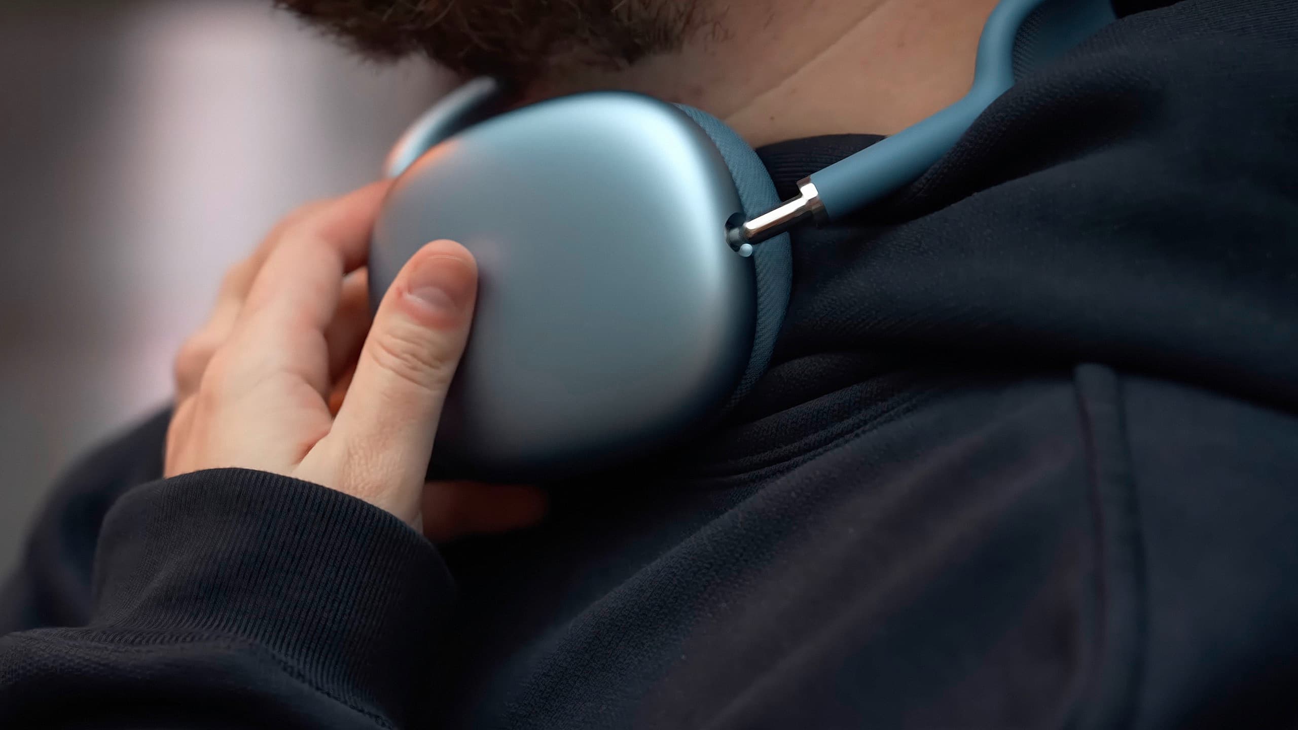 Беспроводные наушники Apple AirPods Max 2 («Сияющая звезда» | Starlight) (2026) — фото 4